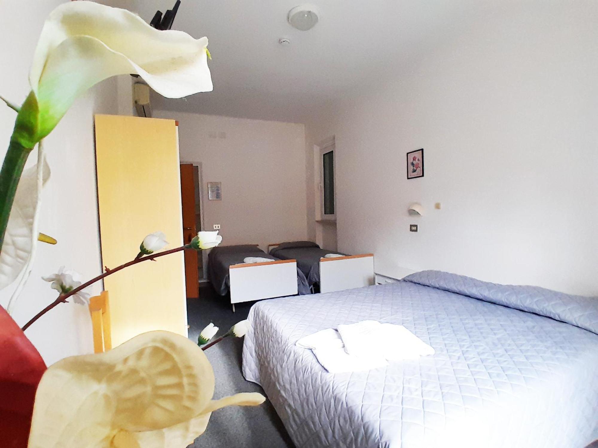 Hotel Berlino Cattolica Pokój zdjęcie
