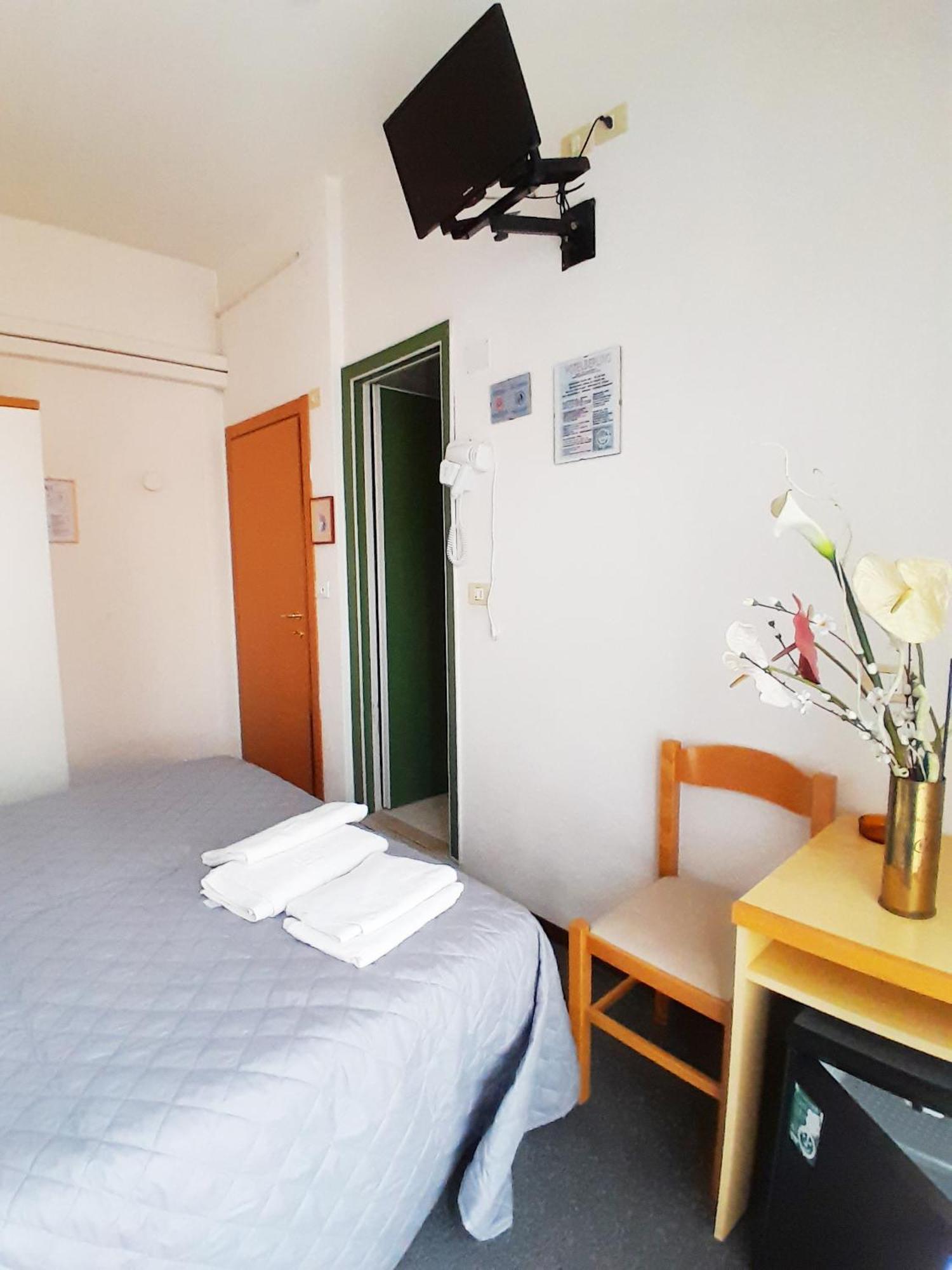Hotel Berlino Cattolica Pokój zdjęcie