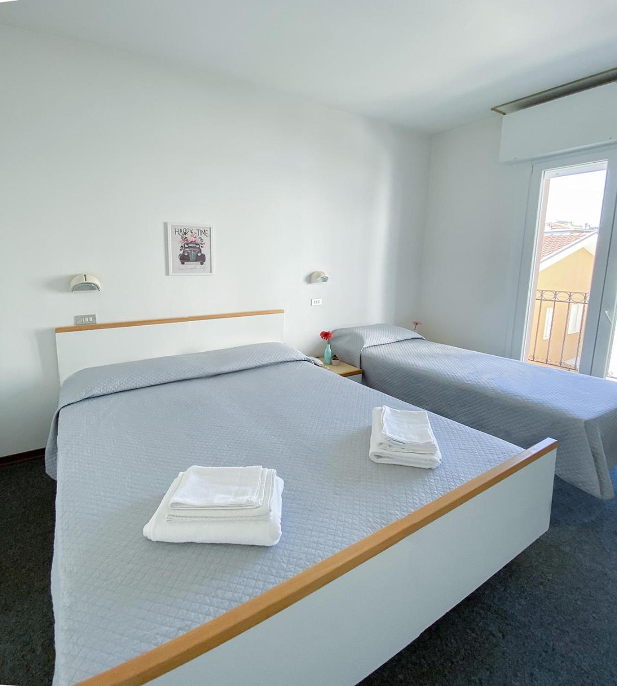 Hotel Berlino Cattolica Pokój zdjęcie