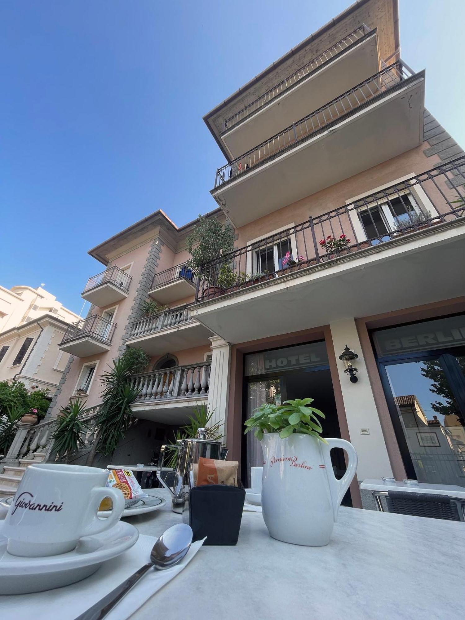Hotel Berlino Cattolica Zewnętrze zdjęcie