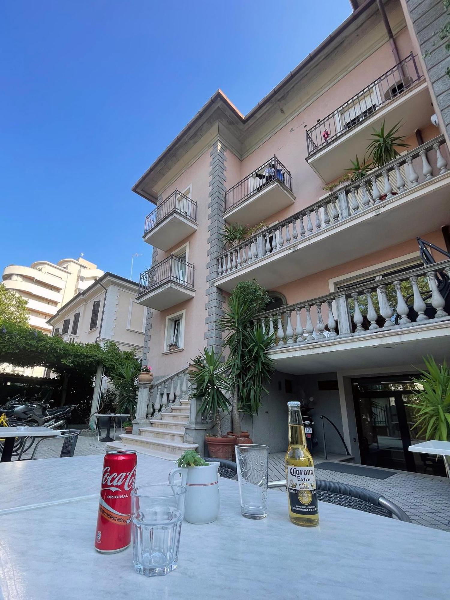 Hotel Berlino Cattolica Zewnętrze zdjęcie